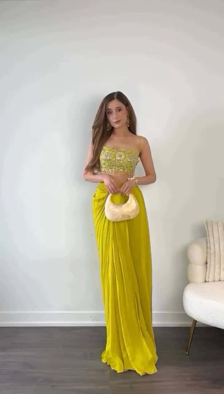 Reday to wear dhoti style with Shrug and Unstich choli