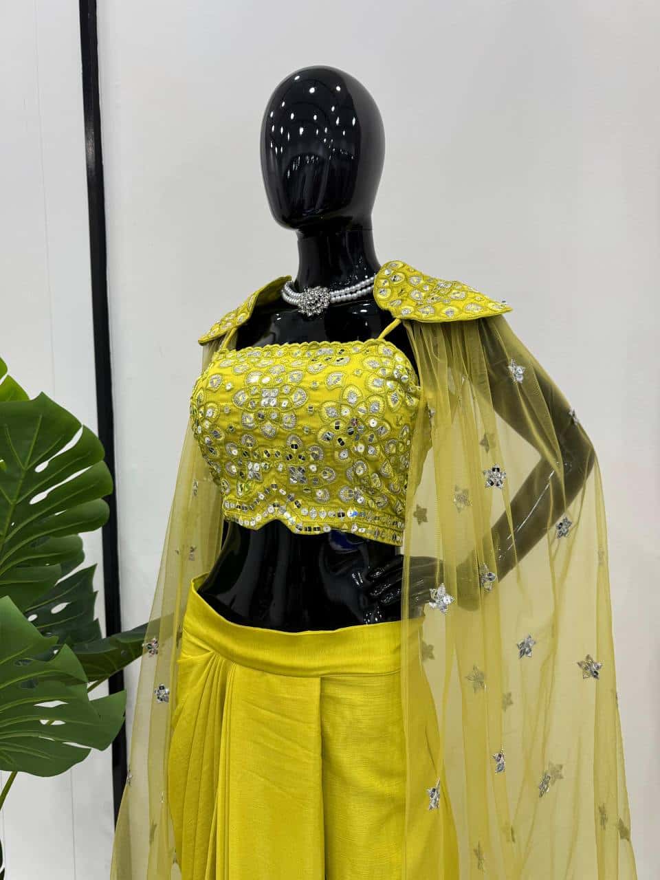 Reday to wear dhoti style with Shrug and Unstich choli