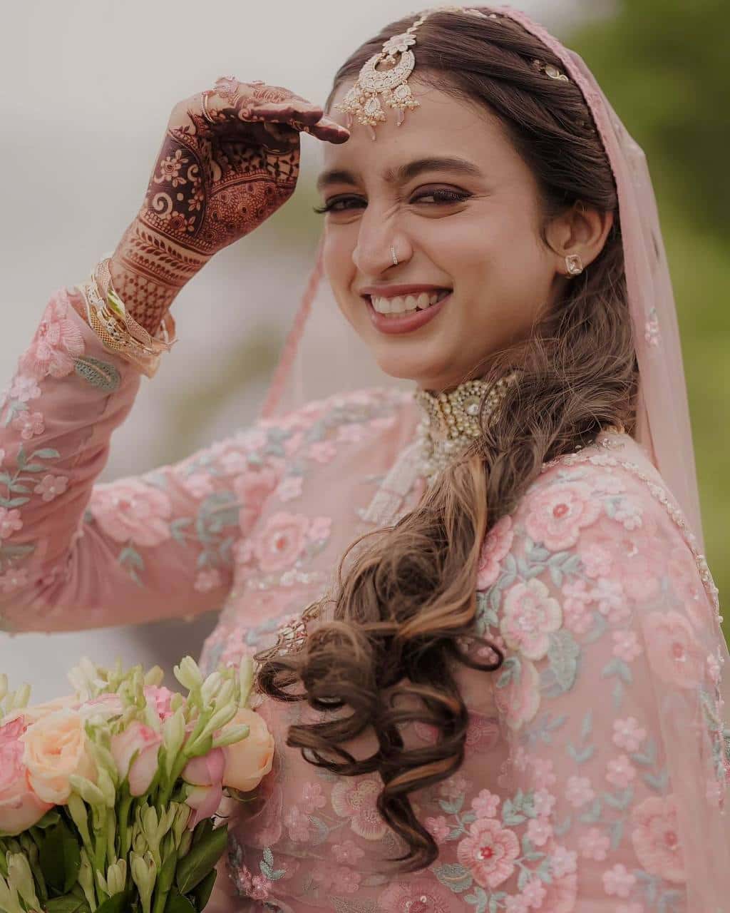 Soft net designer sraee ( un-stitched blouse )