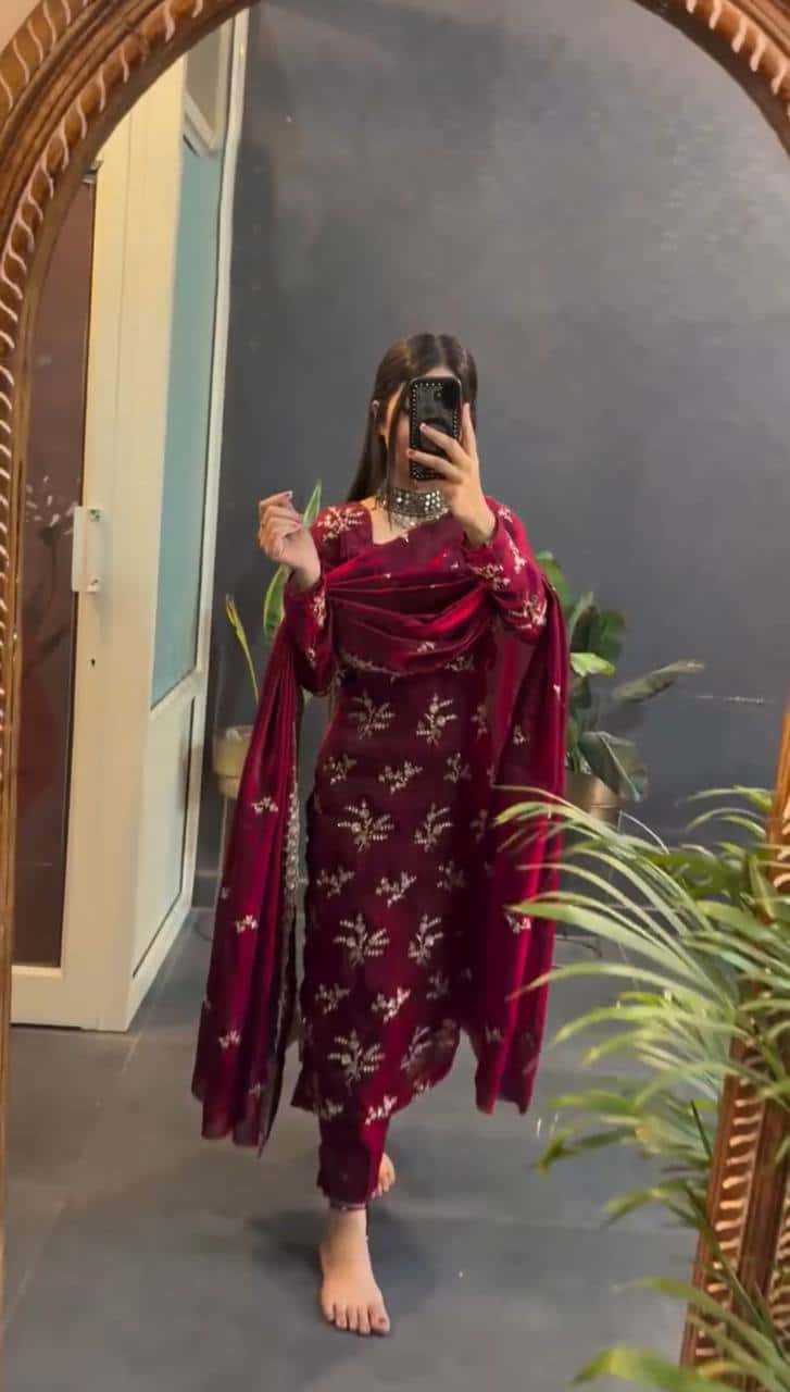 Women's designer Crunchy Silk thread and handwork kurta sets
