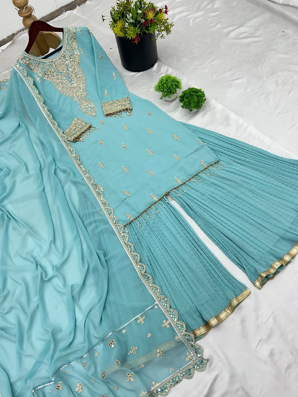 Women designer pakistani wedding wear salwar kameez