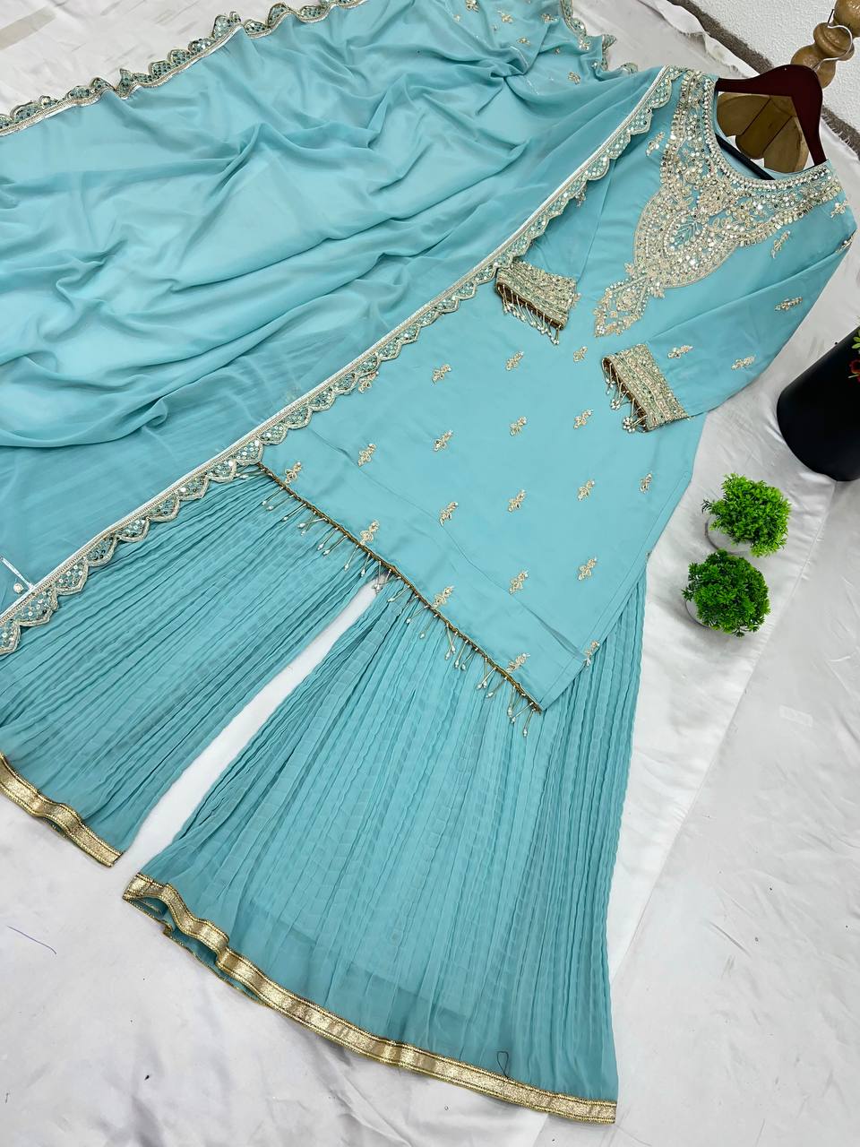 Women designer pakistani wedding wear salwar kameez