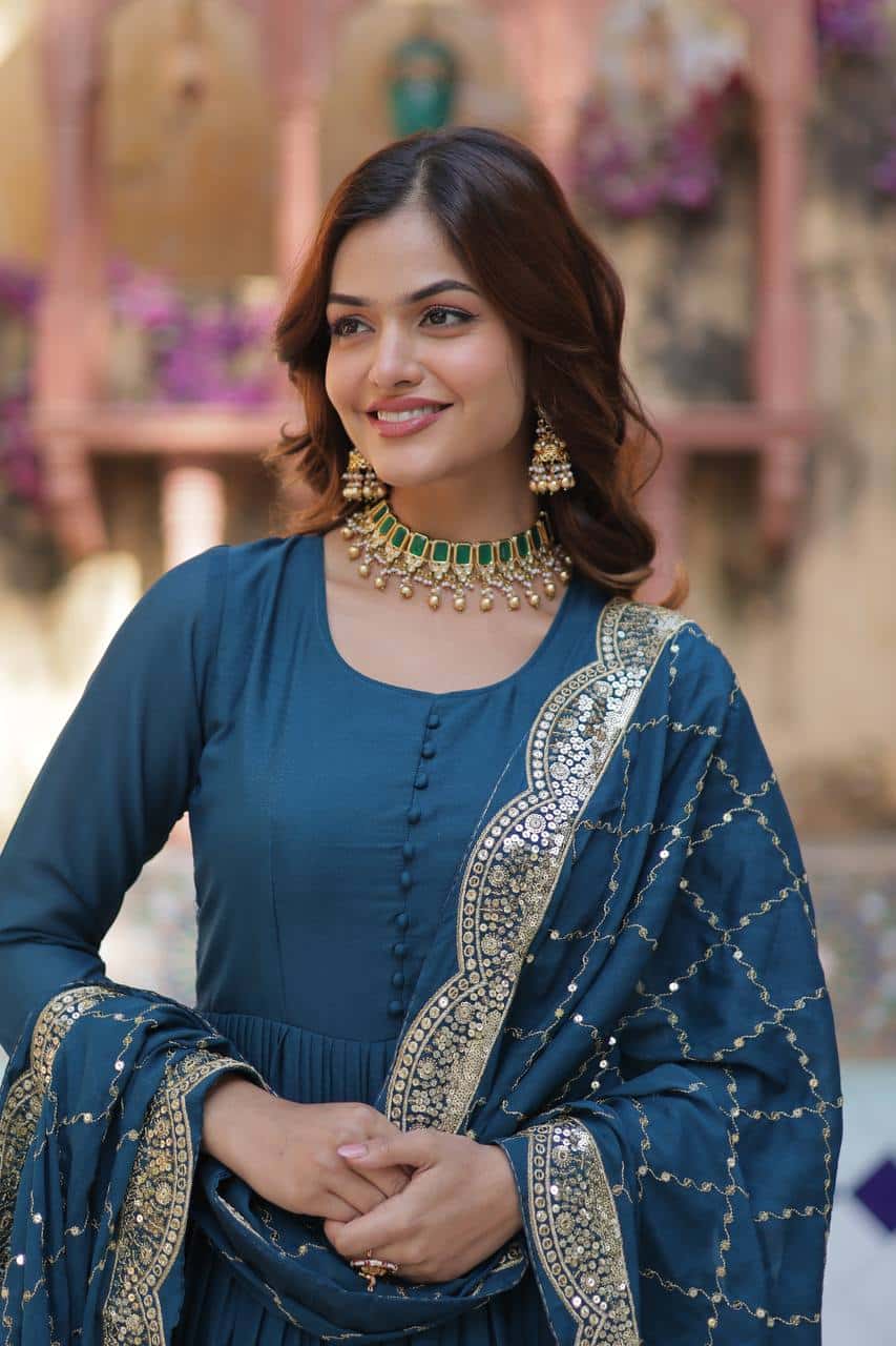 "Luxurious Star Georgette Gown with Full Sleeves and Sequins Dupatta"