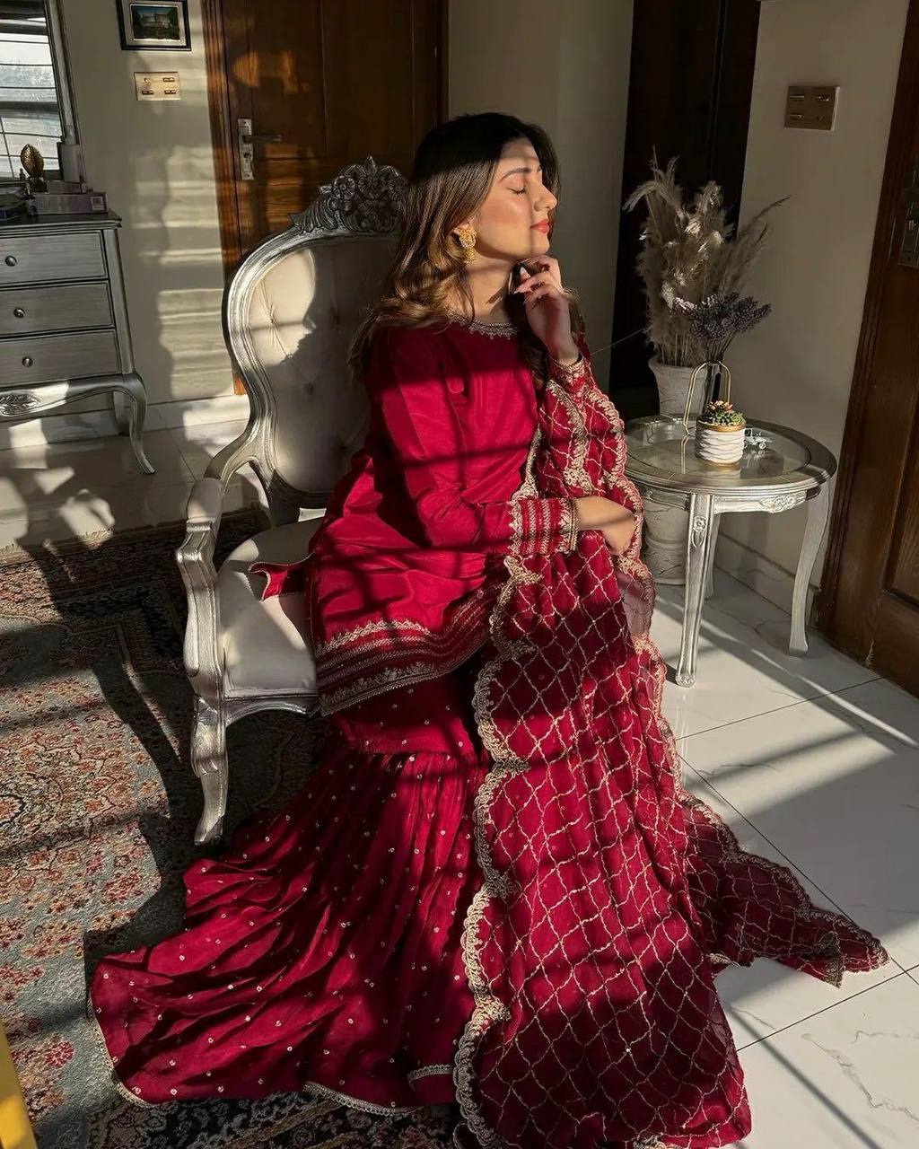 Women wedding wear red heavy suit sets for women