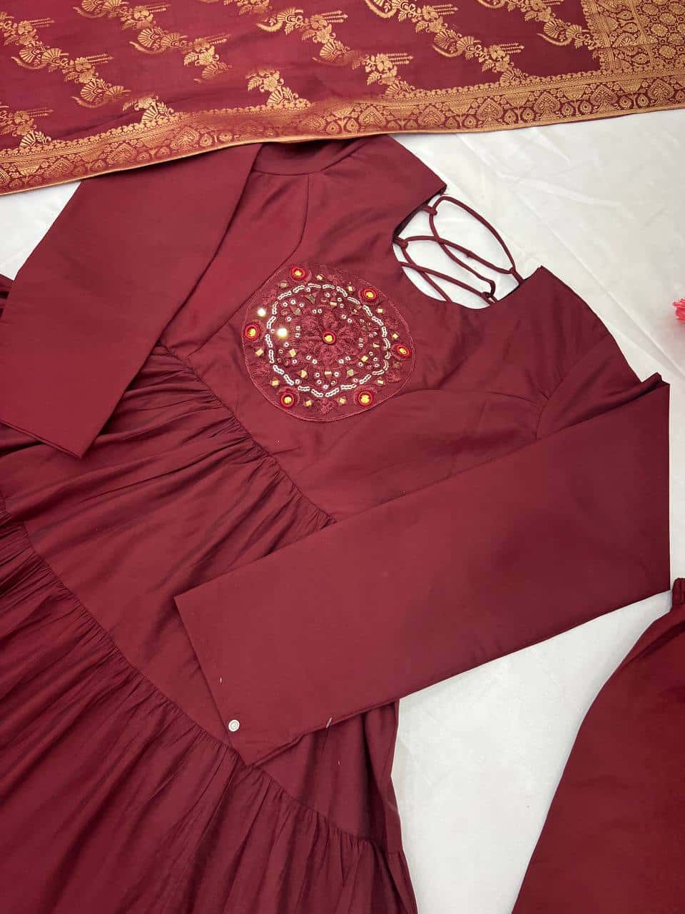 "Luxurious Embroidered Roman Silk Gown with Muslin Jacquard Dupatta & Micro Cotton Inner"