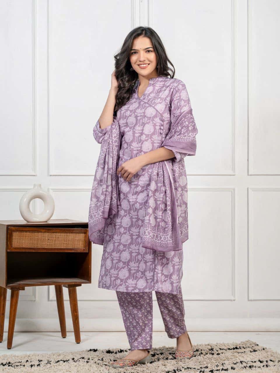 "Breezy Elegance: Pure Cotton Kurti Set for Sunny Days"