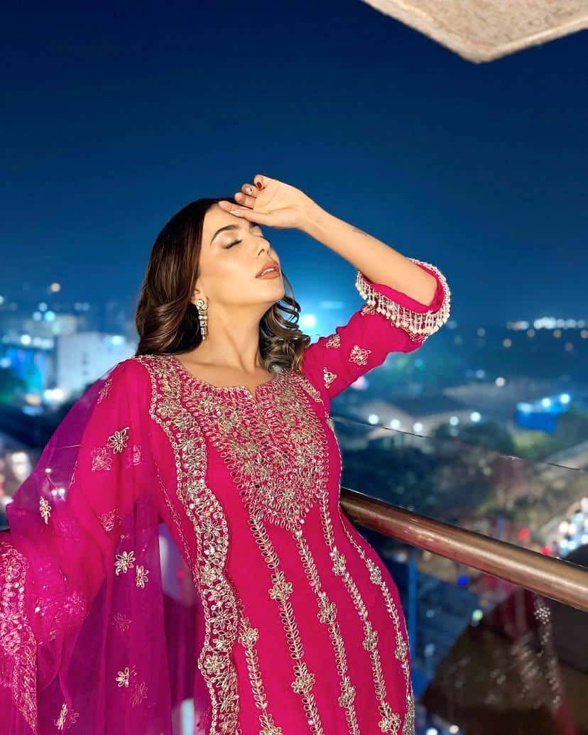 Heavy chinon silk sequence embroidery readymade stitch salwar suit