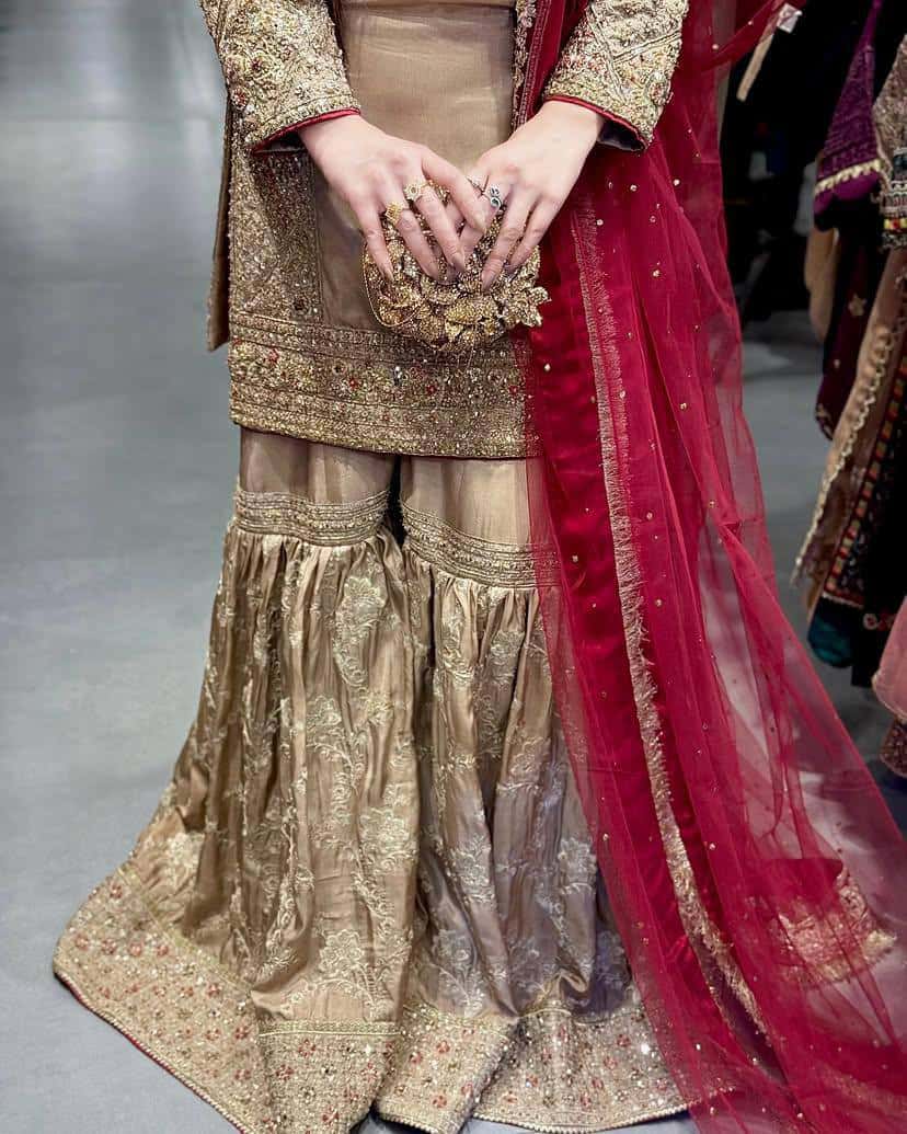 Beautiful chinon silk thread embroidery readymade stitch salwar kameez set