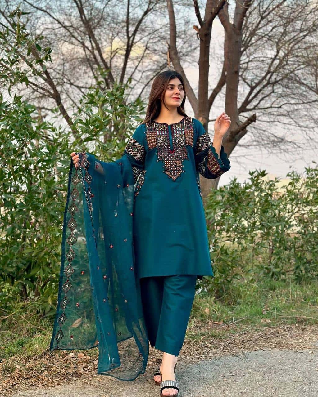 Roman silk foil paper work kurta set with organza dupatta