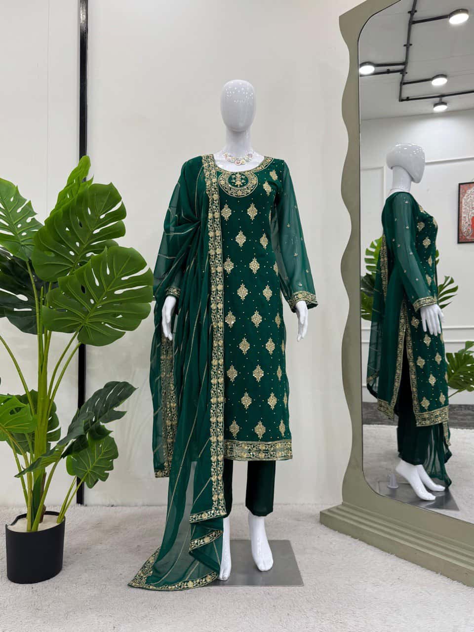 Georgette kurta pant with dupatta sets,Thread work