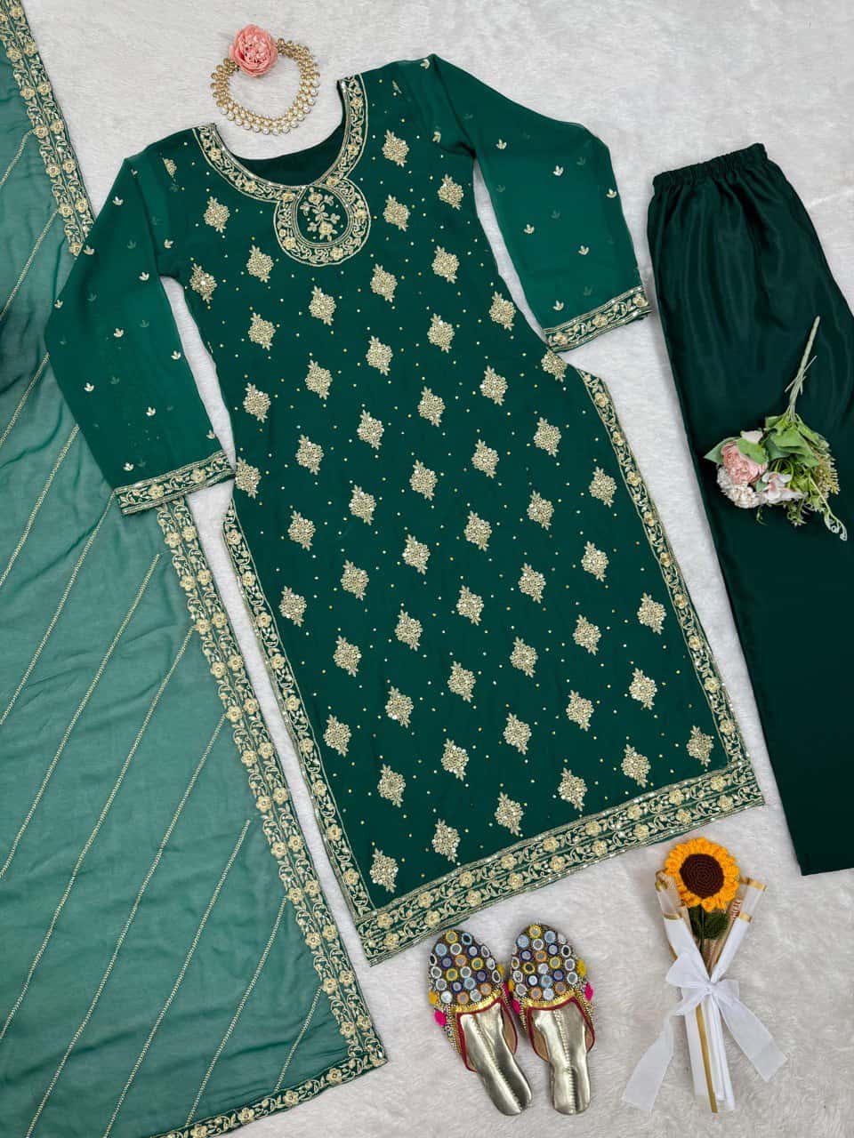 Georgette kurta pant with dupatta sets,Thread work