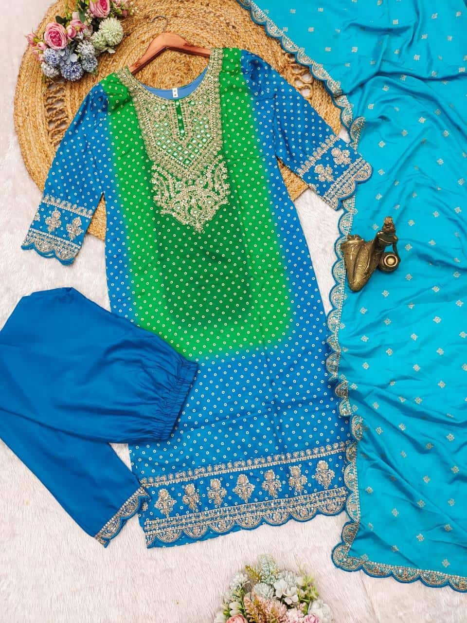 Bandhani print 3 pc suit set,Plus size is also available