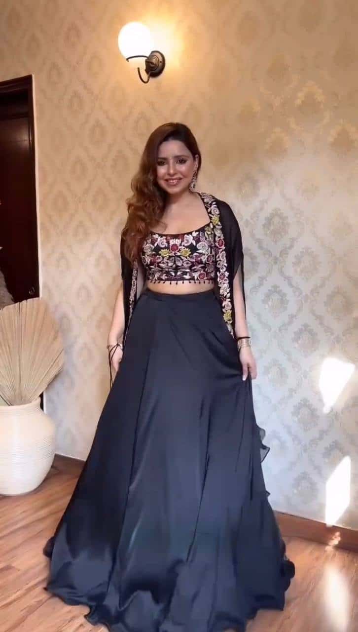 Womens designer choli dhoti with shrug sets