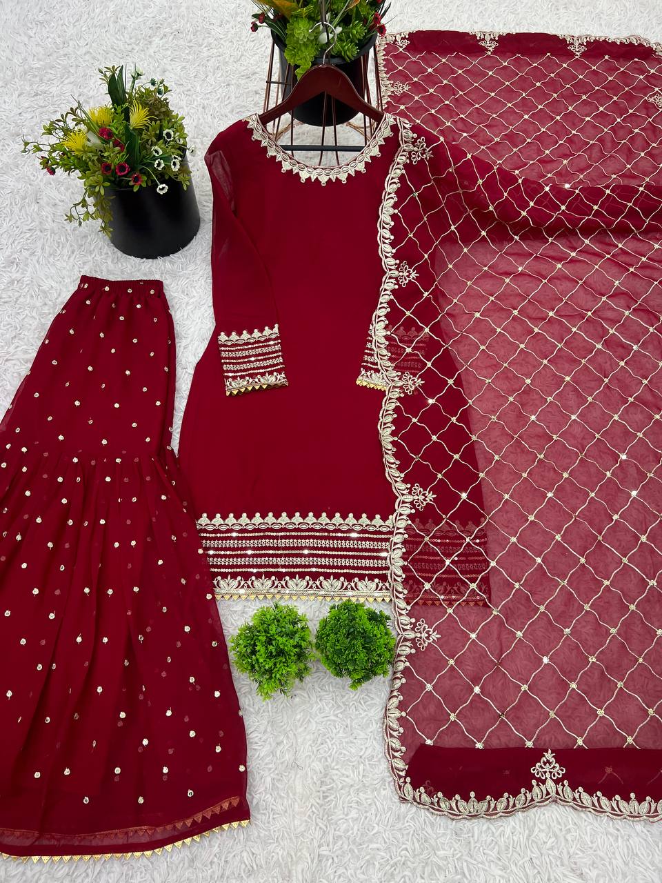 Women wedding wear red heavy suit sets for women