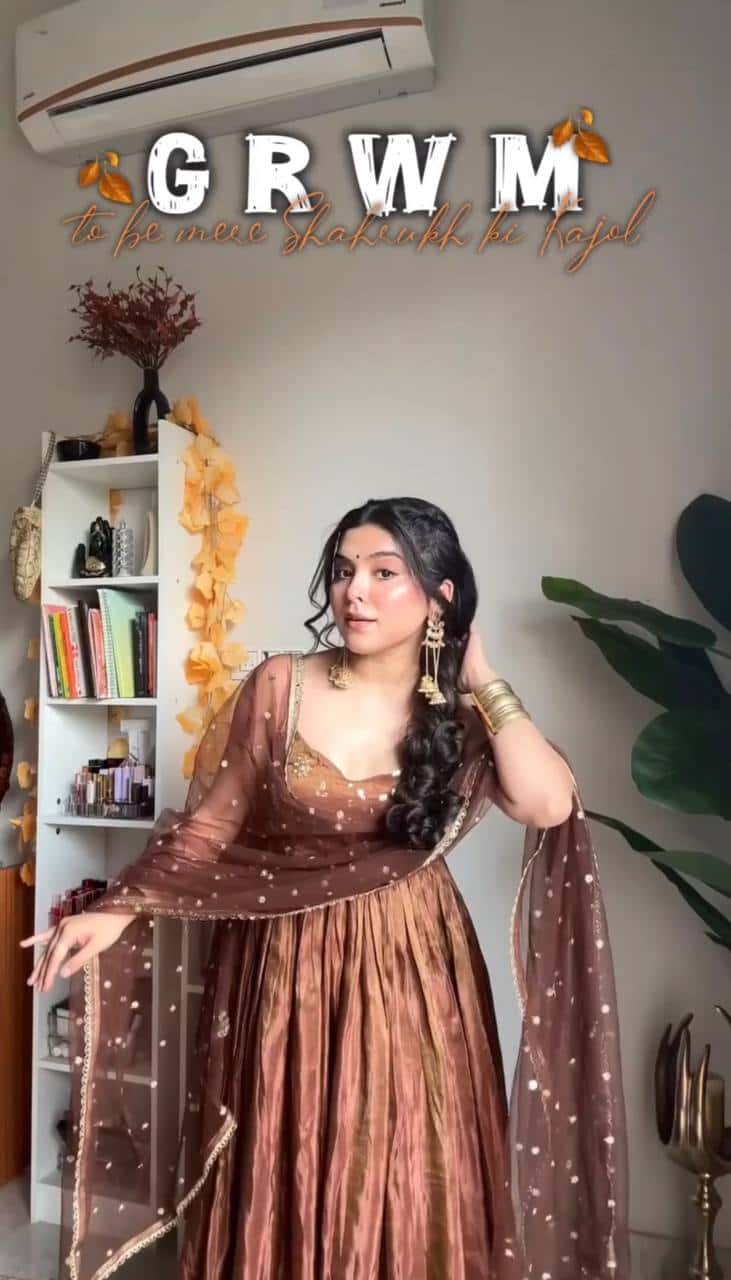 "Embroidered Fandy Silk Gown with Twill Net Dupatta & Elastic Bottom"
