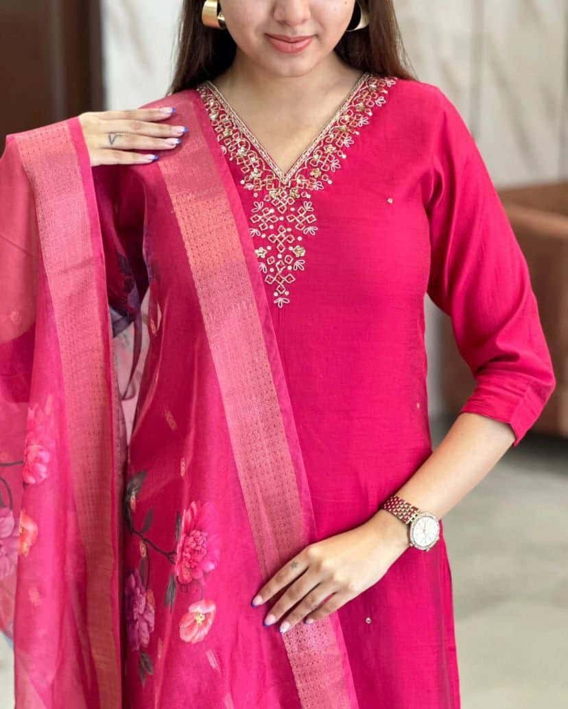 "Embroidered Viscose Chanderi Kurti Set with Jaquard Dupatta"