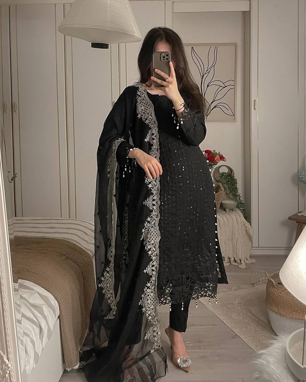 Party Wear Kurti & Pant Set with Fancy Dupatta