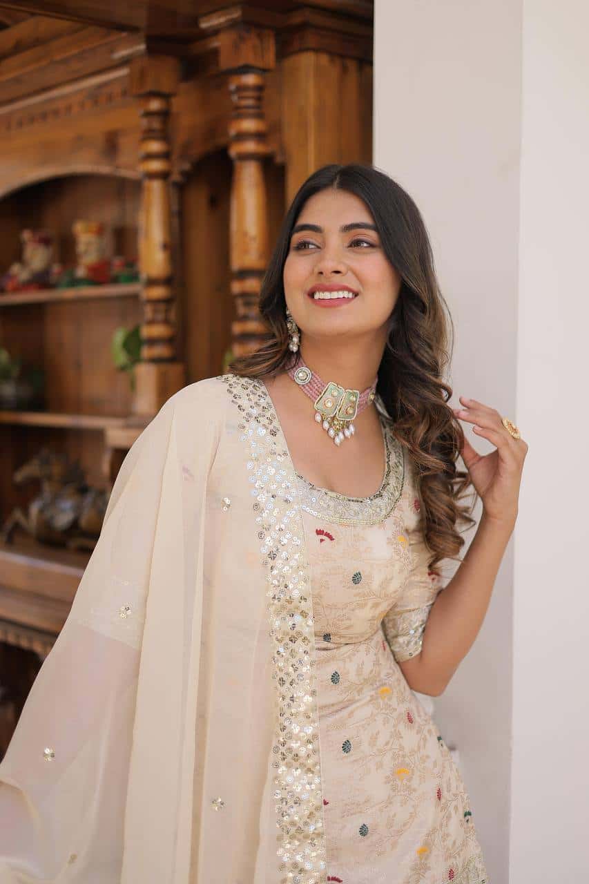 Designer Gharara Set with Sequins & Zari Embroidery – Viscose Jacquard Collection