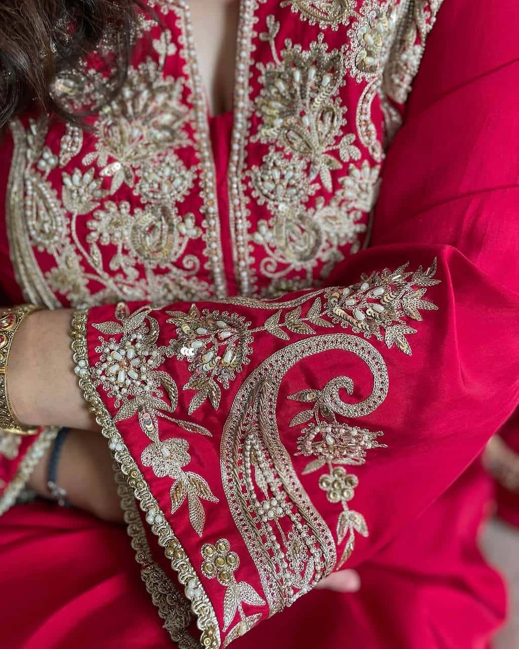 Elegant Pure Chinnon Silk Embroidered Set with Lace Border Dupatta